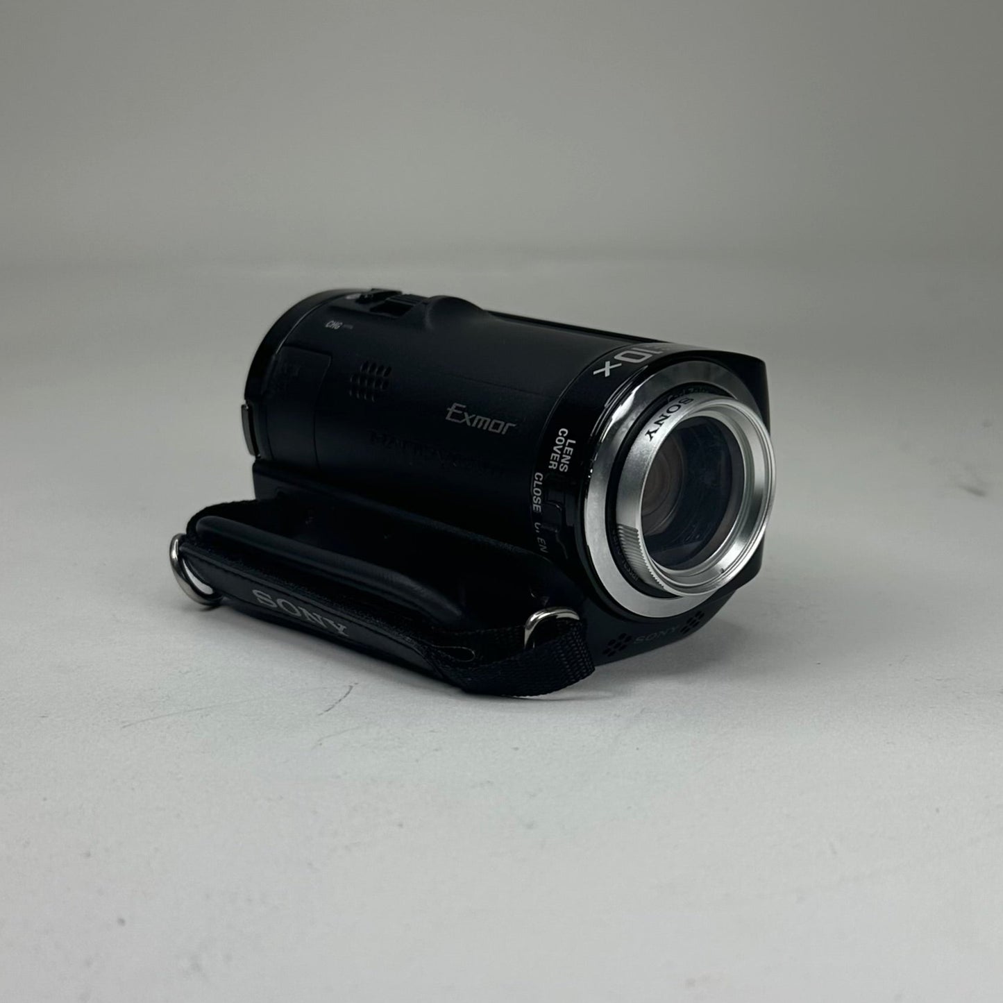 Broken Sony HandyCam HDR-CX100