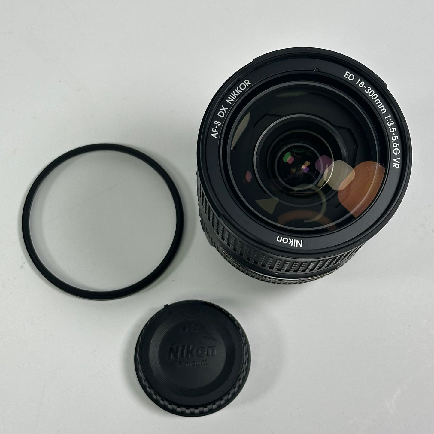 Nikon AF-S NIKKOR 18-300mm f/3.5-5.6 DX VR Auto & Manual Lens F