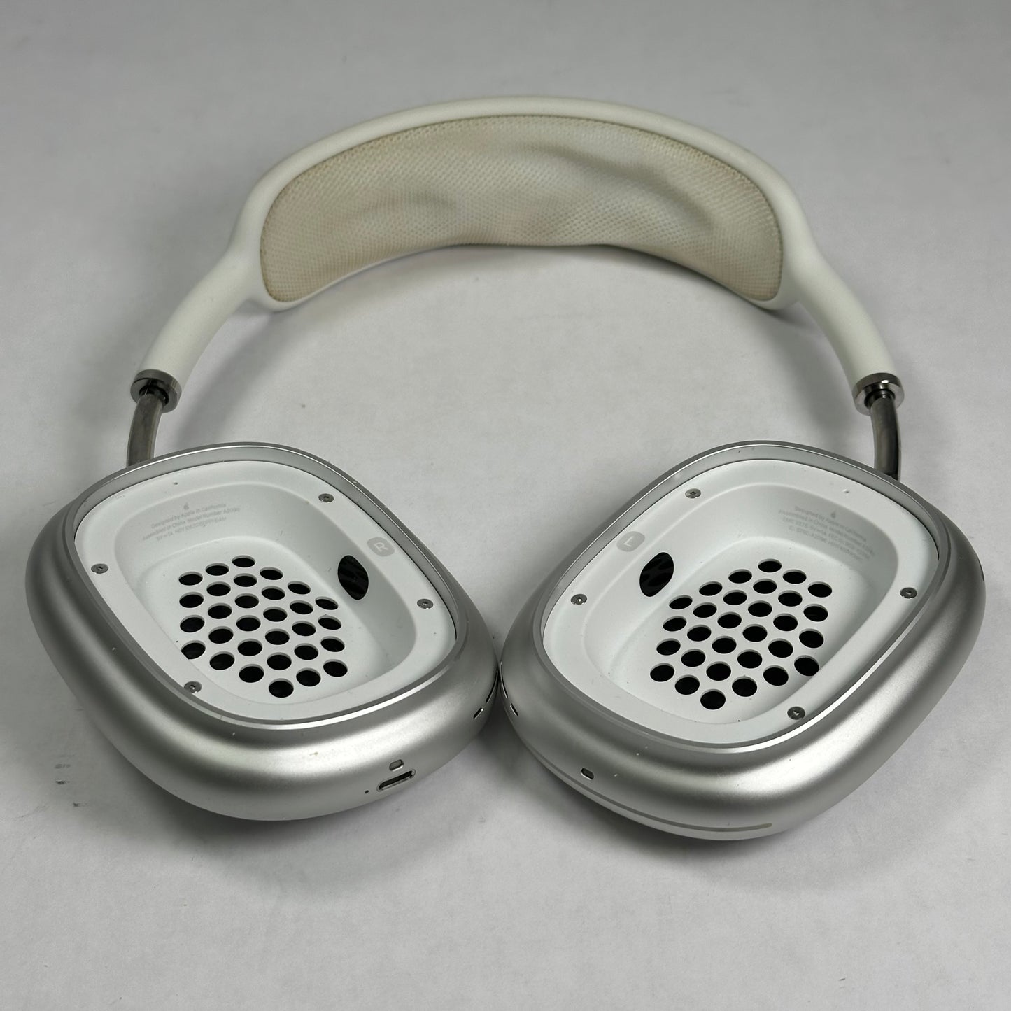 Apple AirPods Max Wireless Over-Ear Headphones Silver MGYJ3AM/A