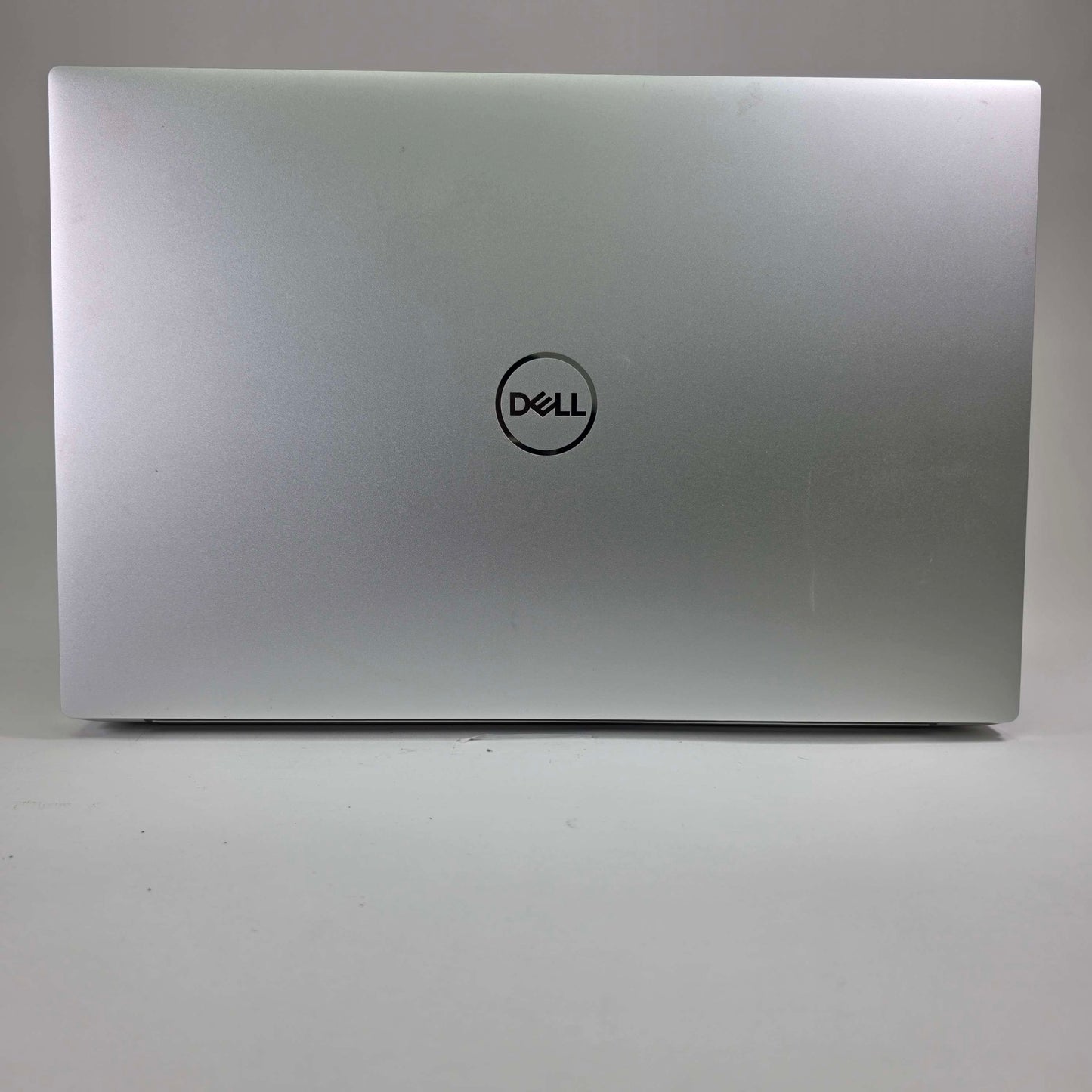 Dell XPS 15 9500 15.6"i9-10885H 5.3 GHZ 64GB RAM 1TB SSD