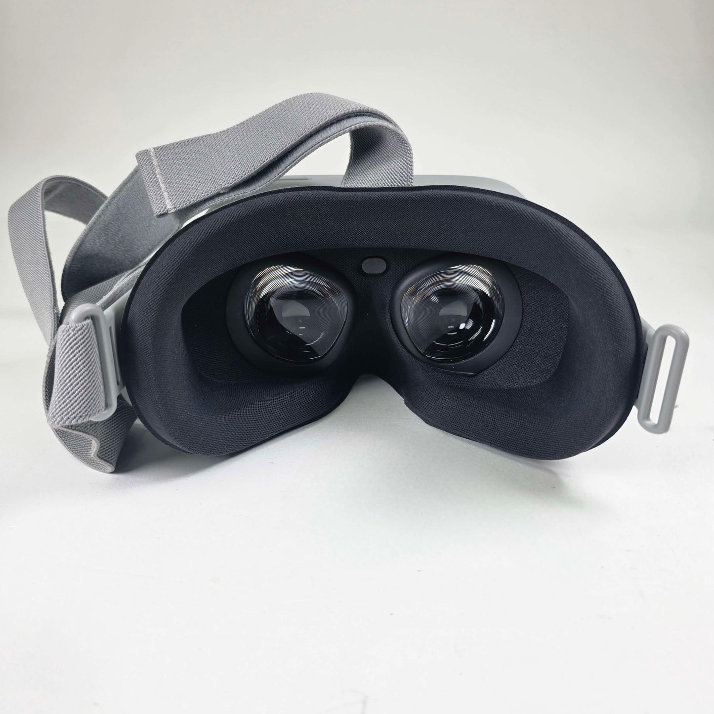 Oculus Go 64GB VR System 3010010401