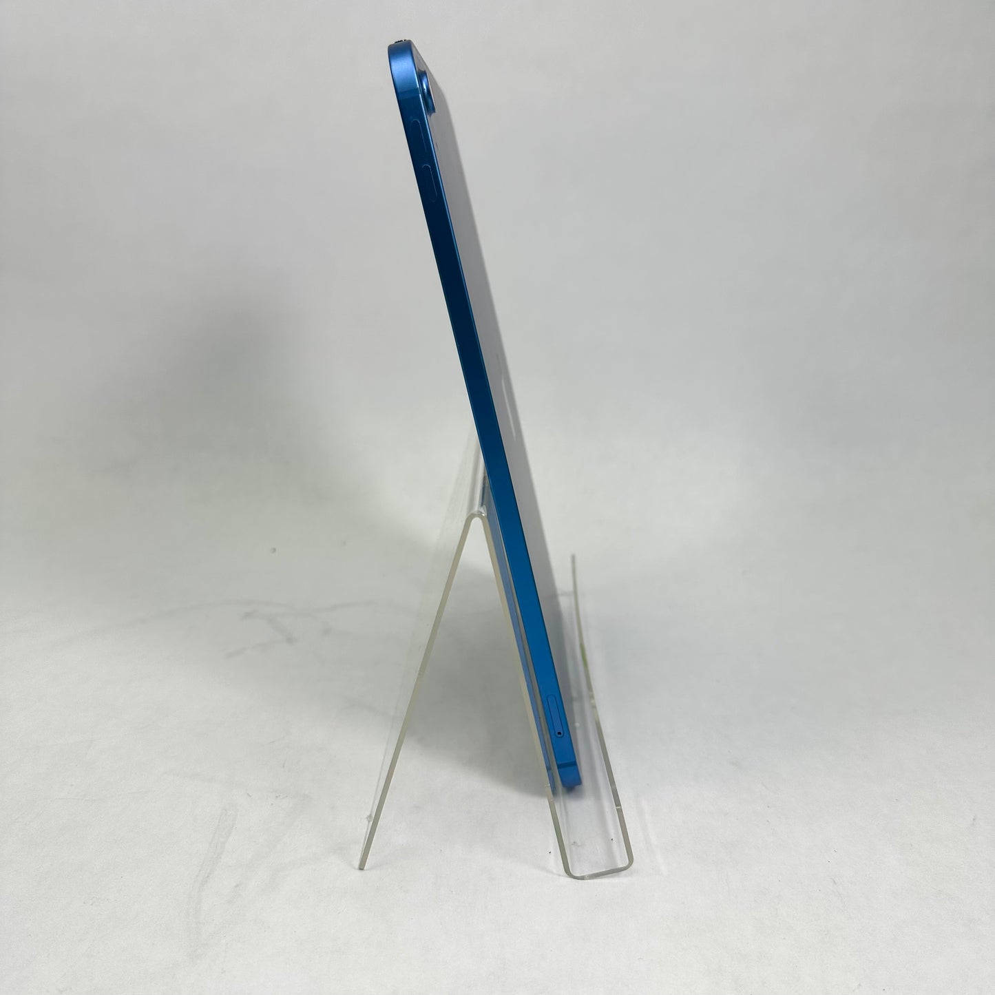 Unlocked Apple iPad 10th Gen 64GB