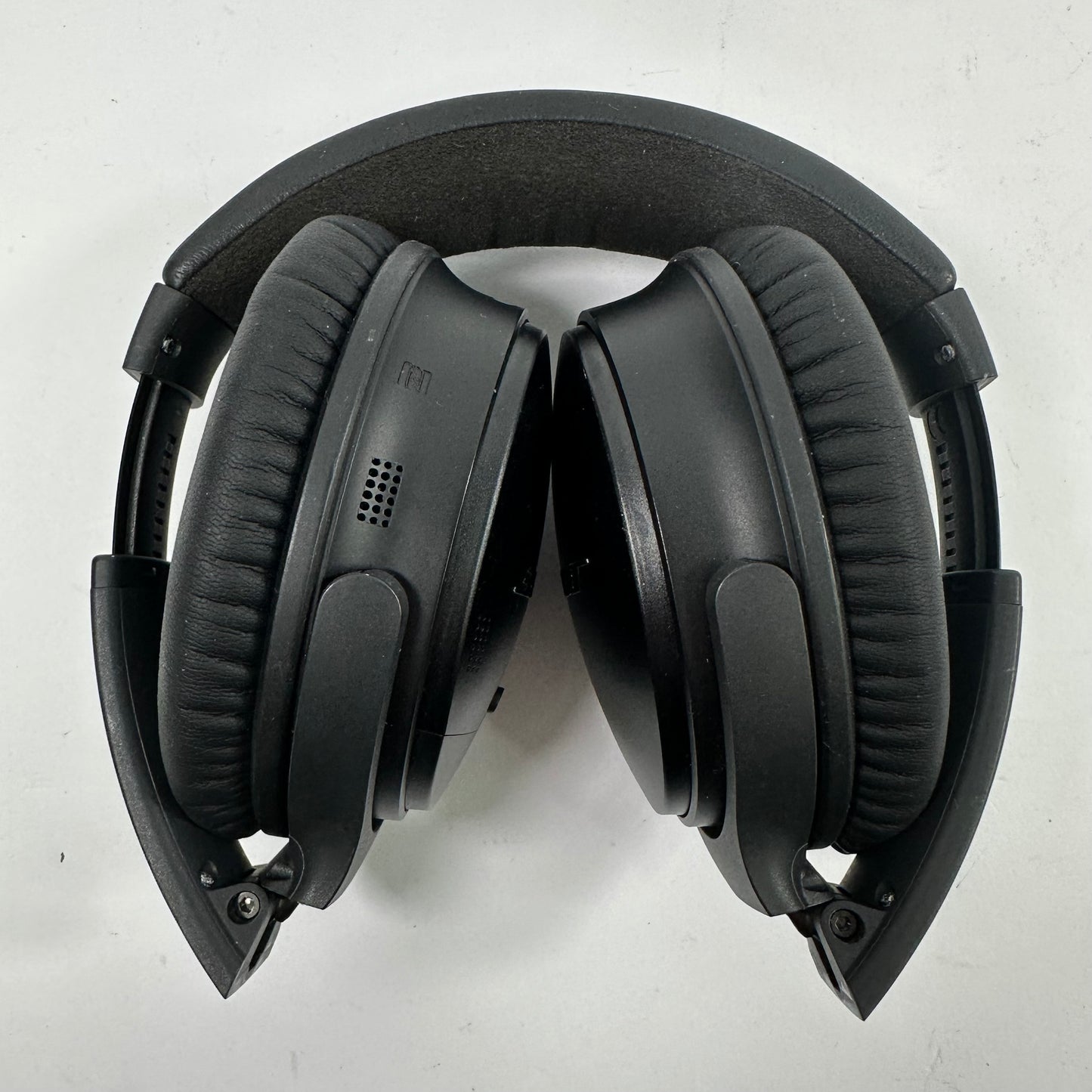 Bose QuietComfort 35 II QC 35 Wireless Noise-Cancelling Headphones Black QC35 II