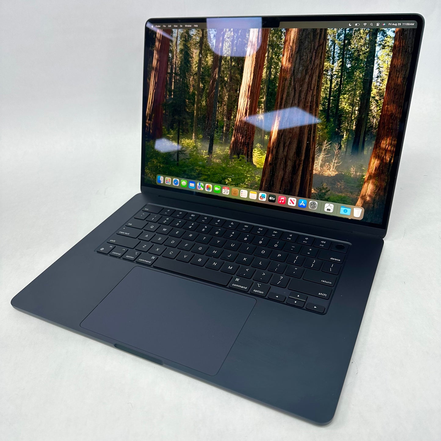 2023 Apple MacBook Air 15" M4 8GB RAM 256GB SSD