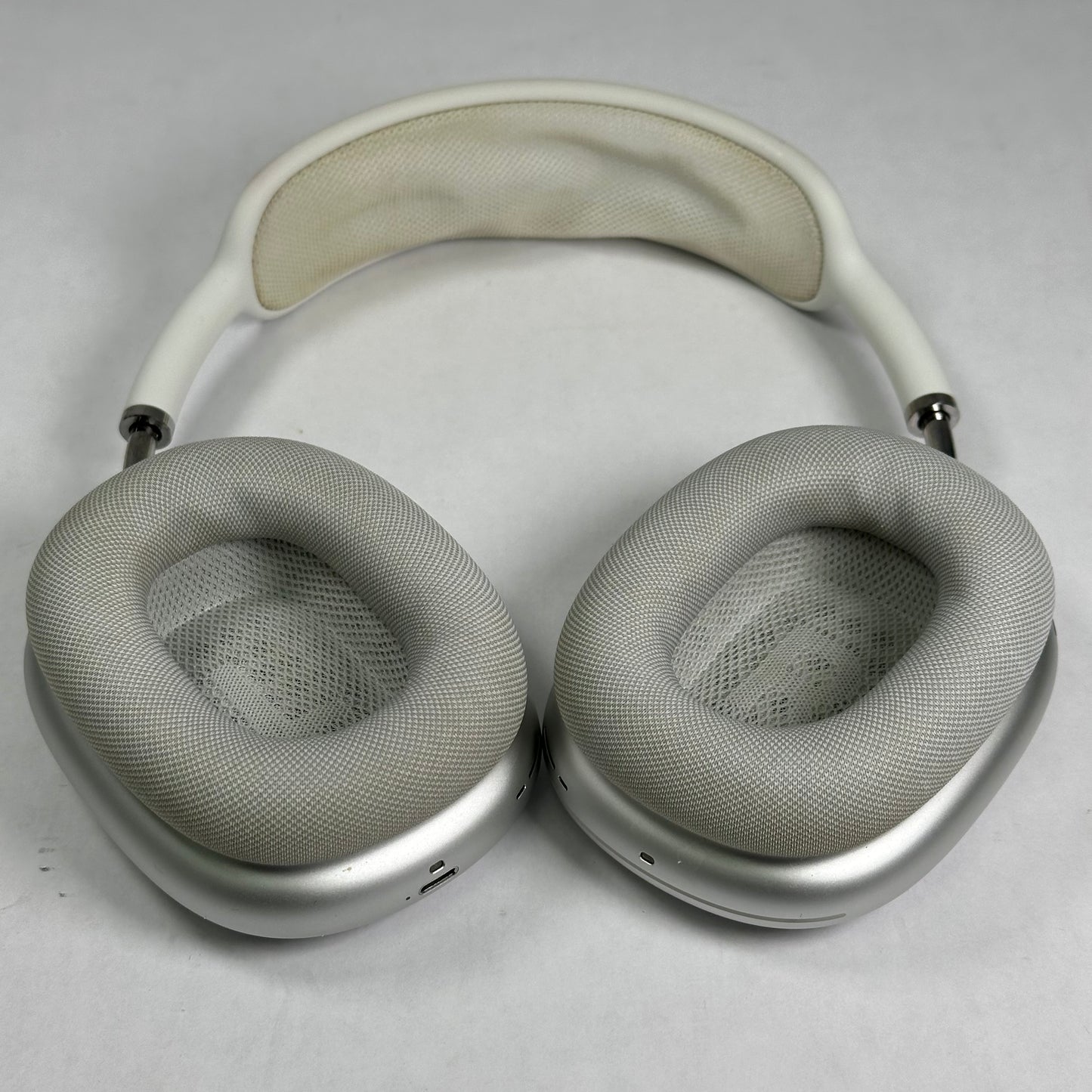 Apple AirPods Max Wireless Over-Ear Headphones Silver MGYJ3AM/A