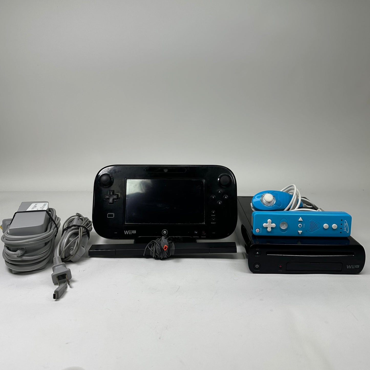 Nintendo Wii U Video Game Console WUP-101(02) Black