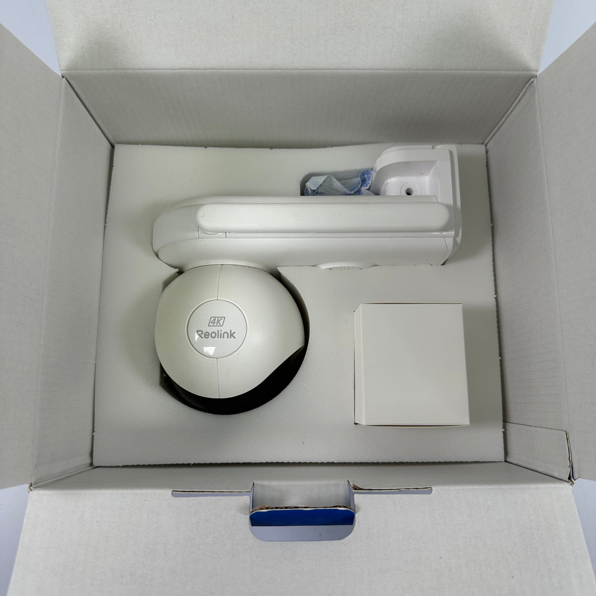Reolink Atlas PT Ultra IP Security Camera B660