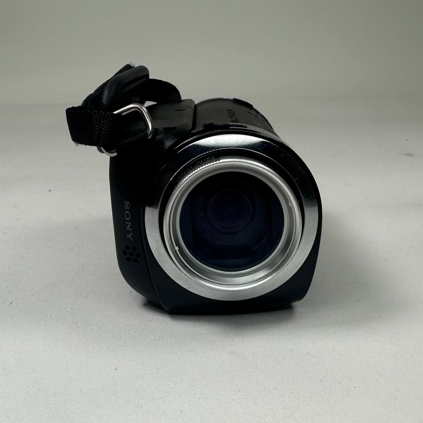 Broken Sony HandyCam HDR-CX100