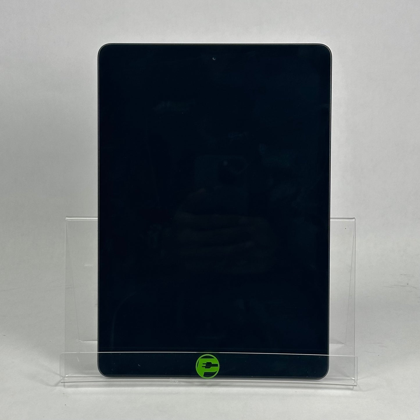 WiFi Only Apple iPad 7th Gen 32GB 18.4.1 SPACE GRAY MW742LL/A