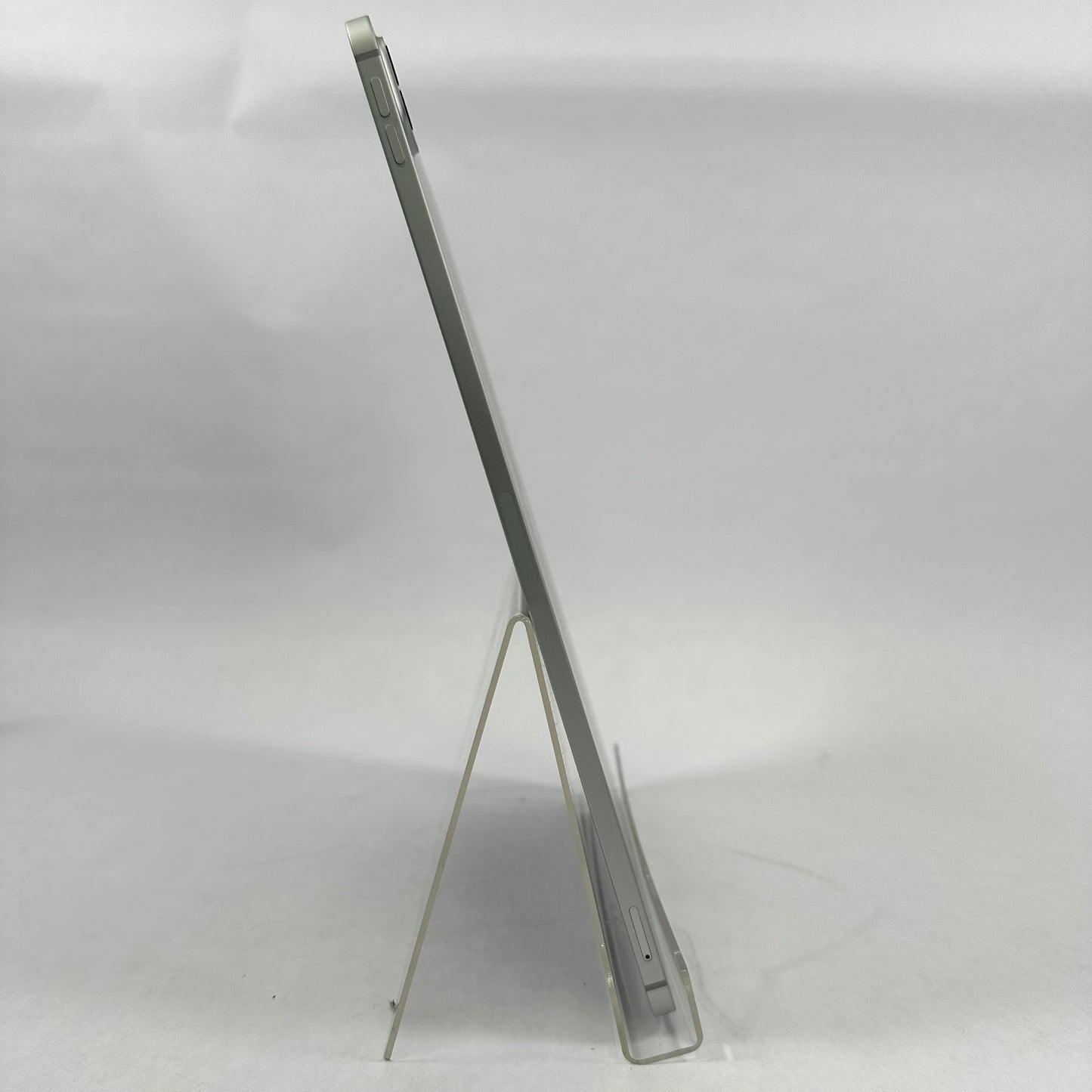 Unlocked Apple iPad Pro 12.9" 6th Gen 256GB