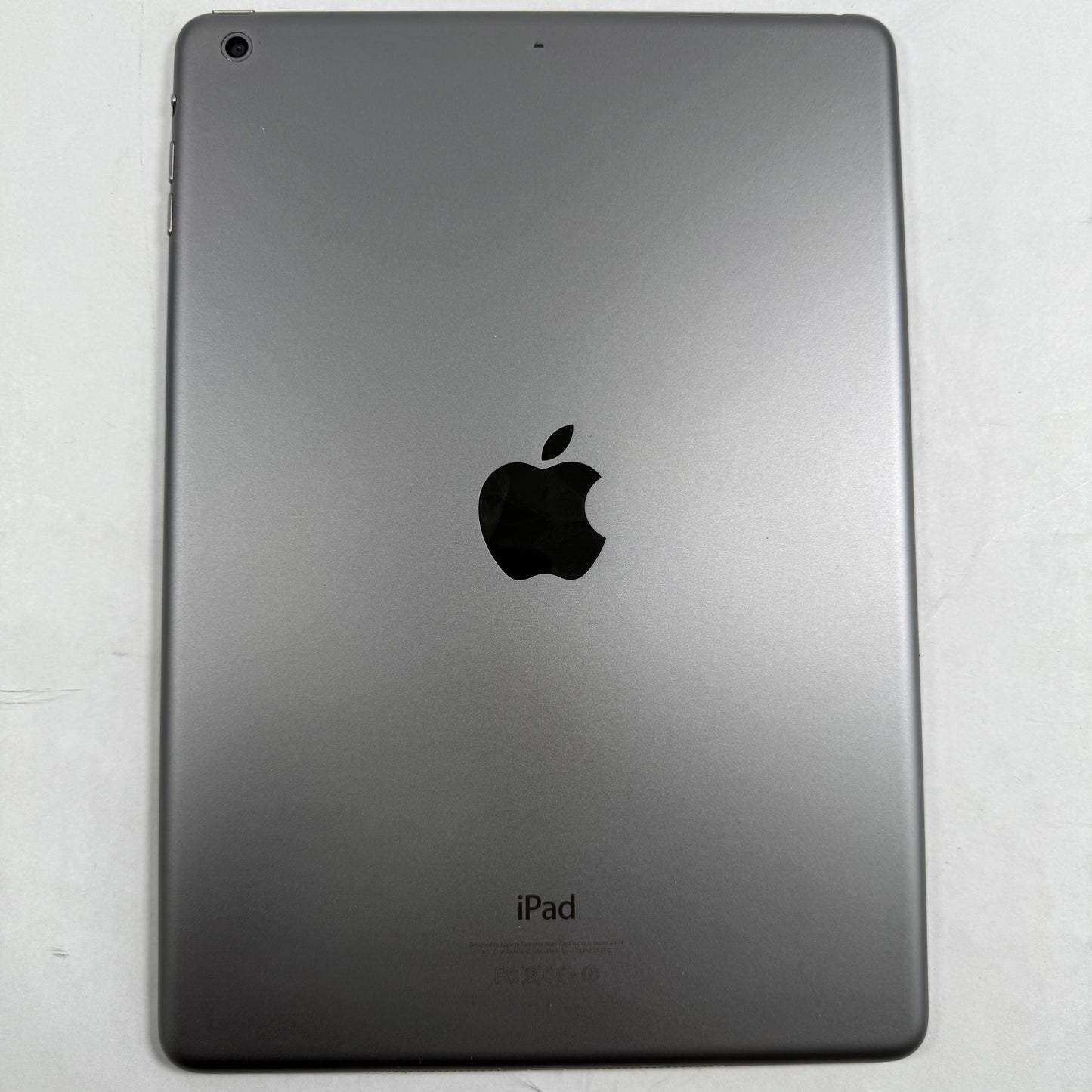WiFi Only Apple iPad Air 1st Gen 16GB 12.5.7 SPACE GRAY MD785LL/A