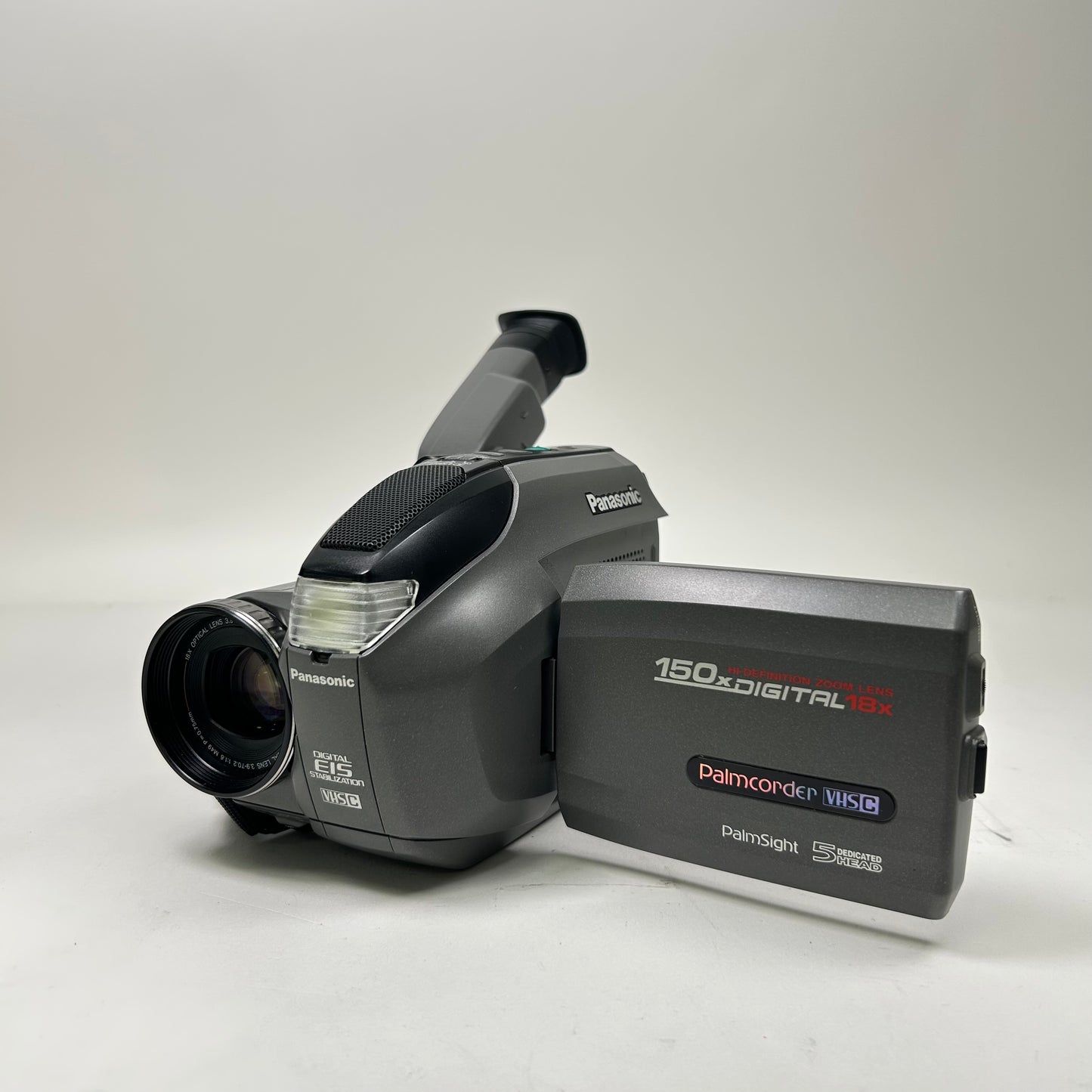 Panasonic Palmcorder VHSC PV-L680D