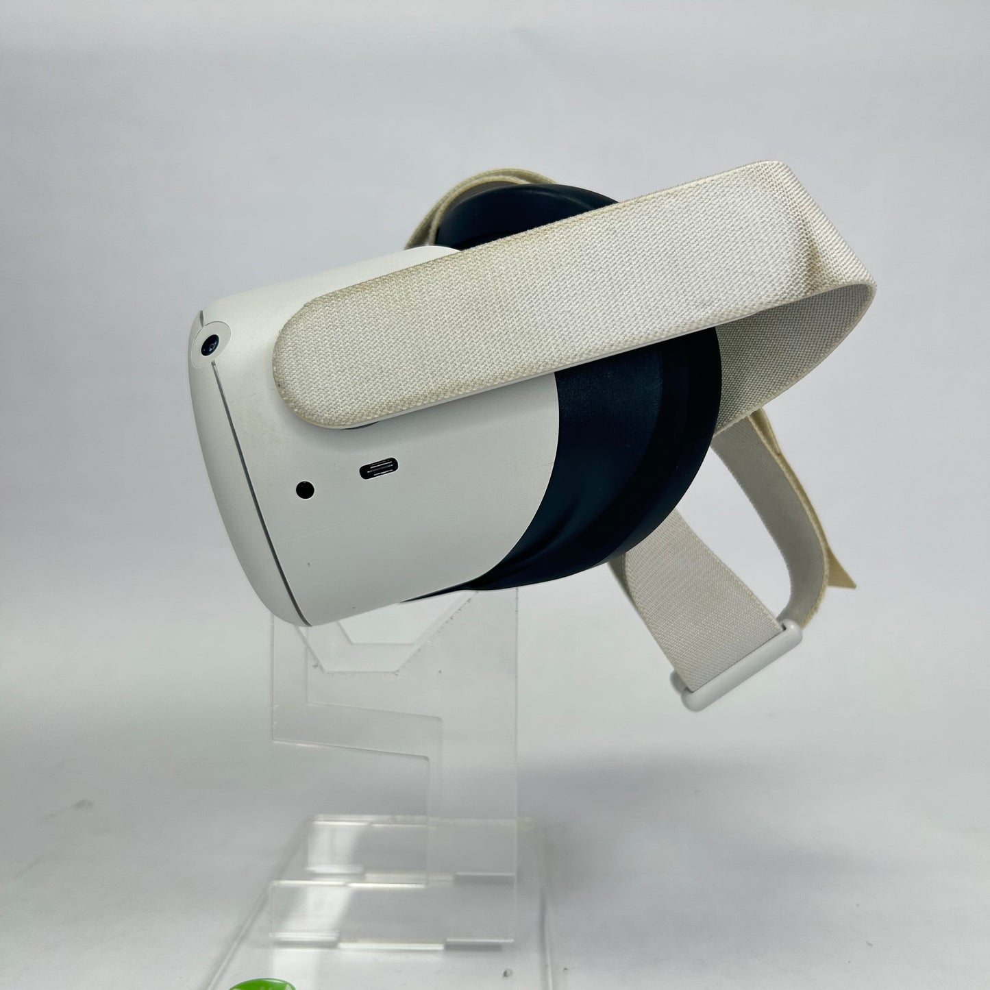 Meta Quest 2 256GB Standalone VR Headset Touch Controller KW49CM