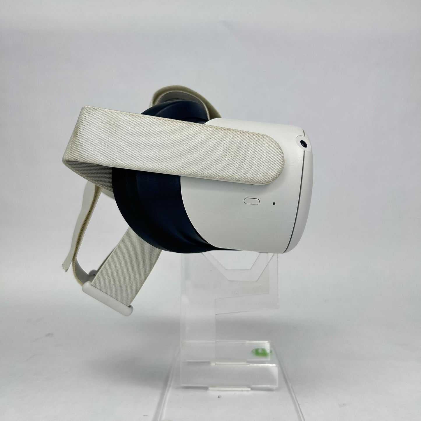 Meta Quest 2 256GB Standalone VR Headset Touch Controller KW49CM