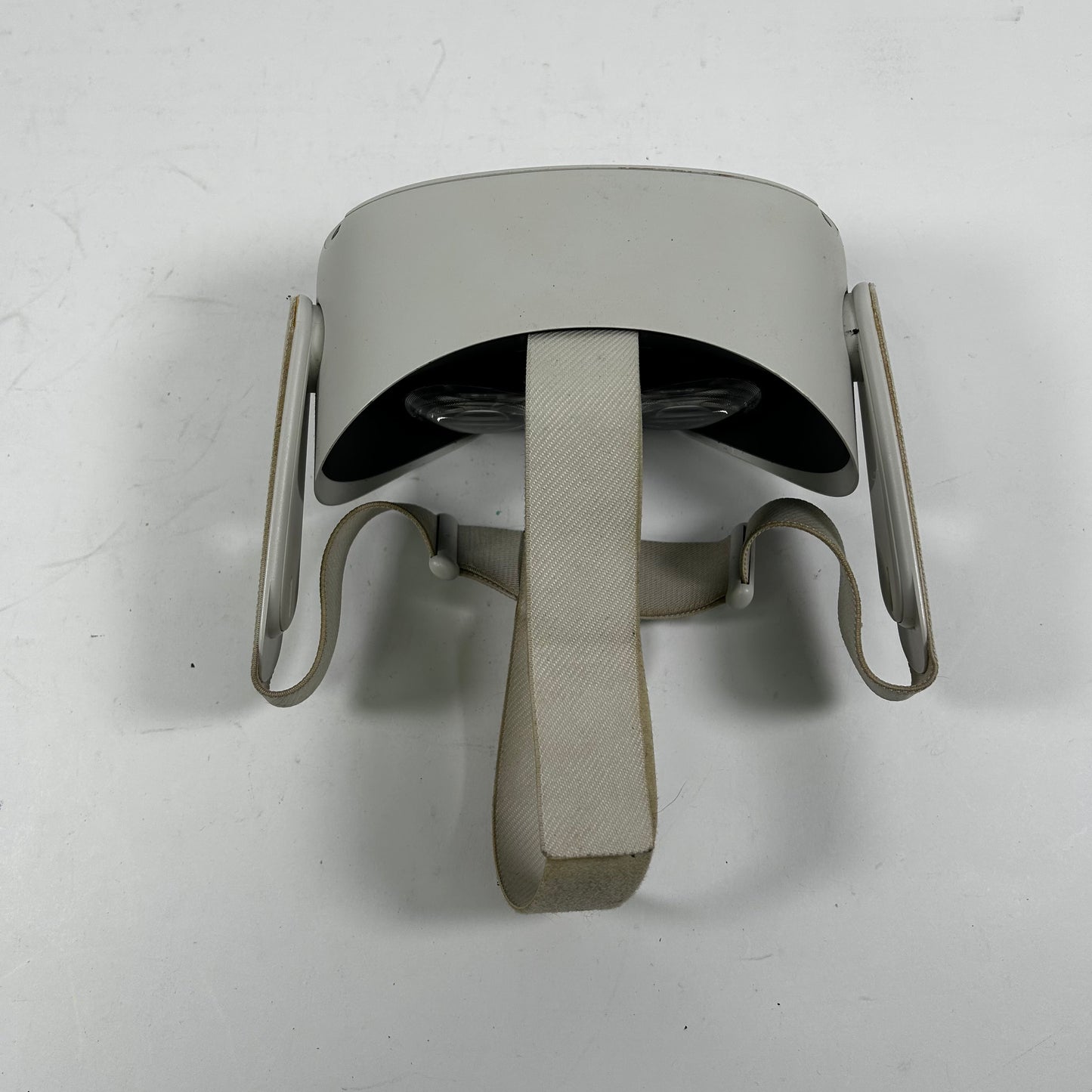 Meta Quest 2 64GB Standalone All-in-One VR Headset KW49CM