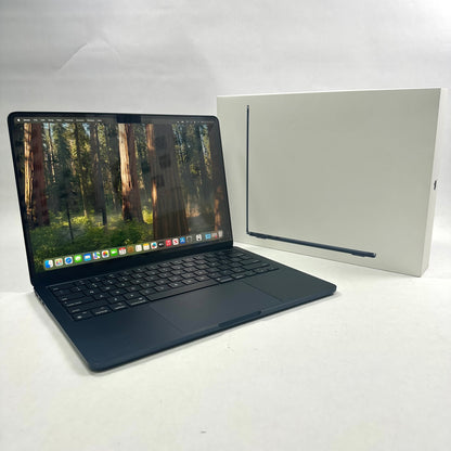 2024 Apple MacBook Air 13.6" 256GB SSD