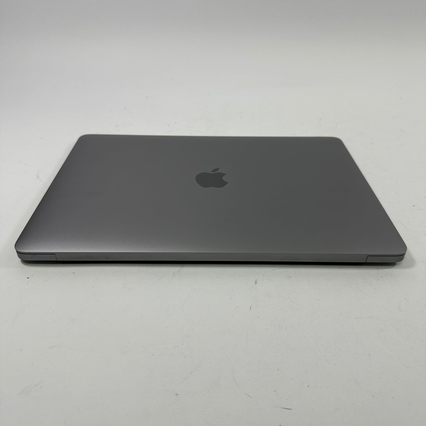 2019 Apple MacBook Air 13.3" i5 1.6GHz 8GB RAM 128GB SSD Space Gray A1932