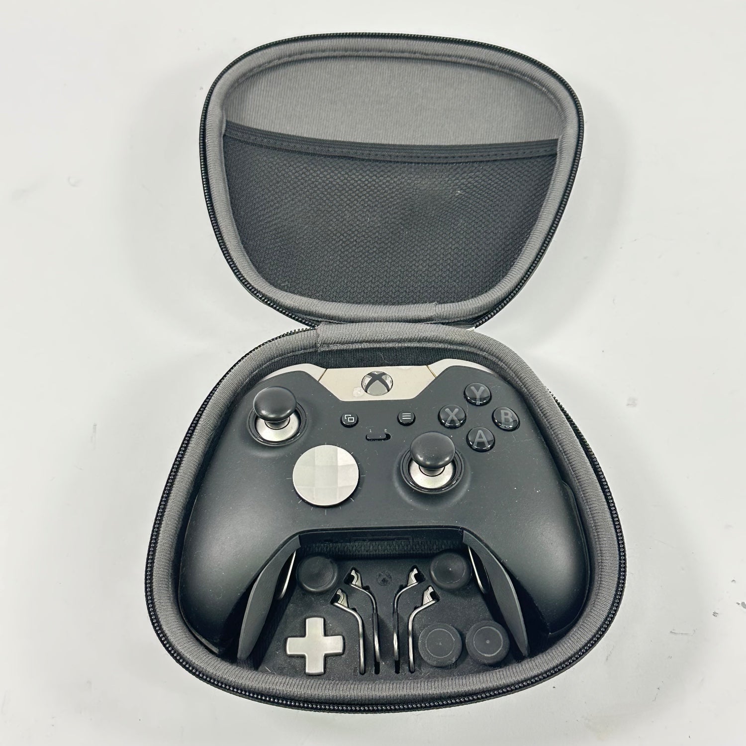 Microsoft Xbox One Elite Controller Black 1698 – PayMore Sugar Land