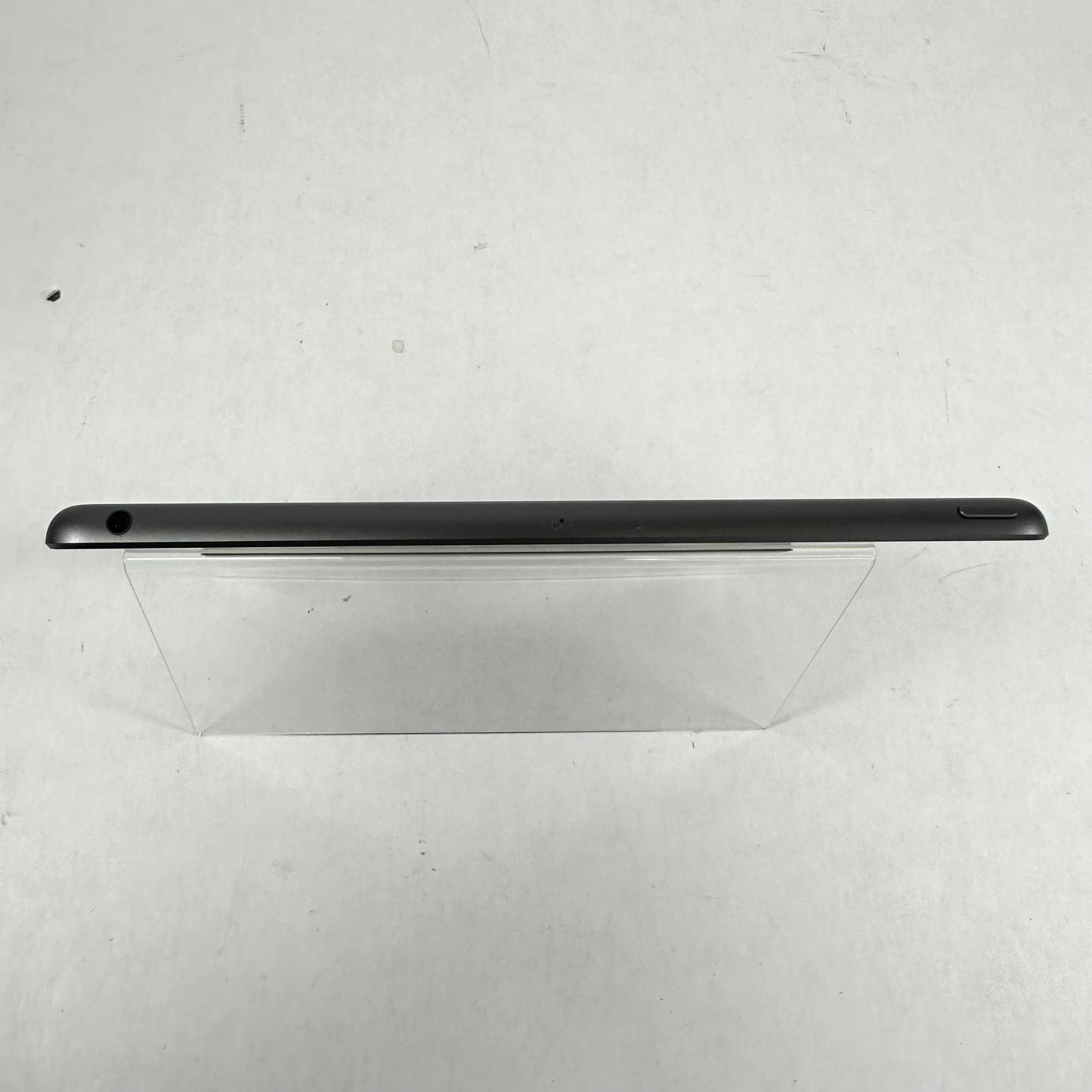 WiFi Only Apple iPad 9th Gen 64GB SPACE GRAY