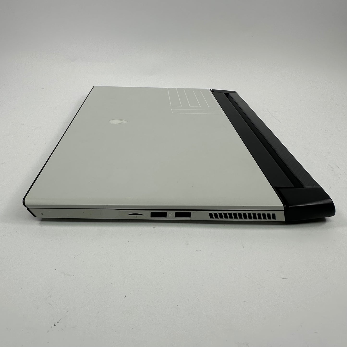 Alienware M15 15.6" i9-10980HK 2.4GHz 32GB RAM 1.5TB SSD GeForce RTX 3080