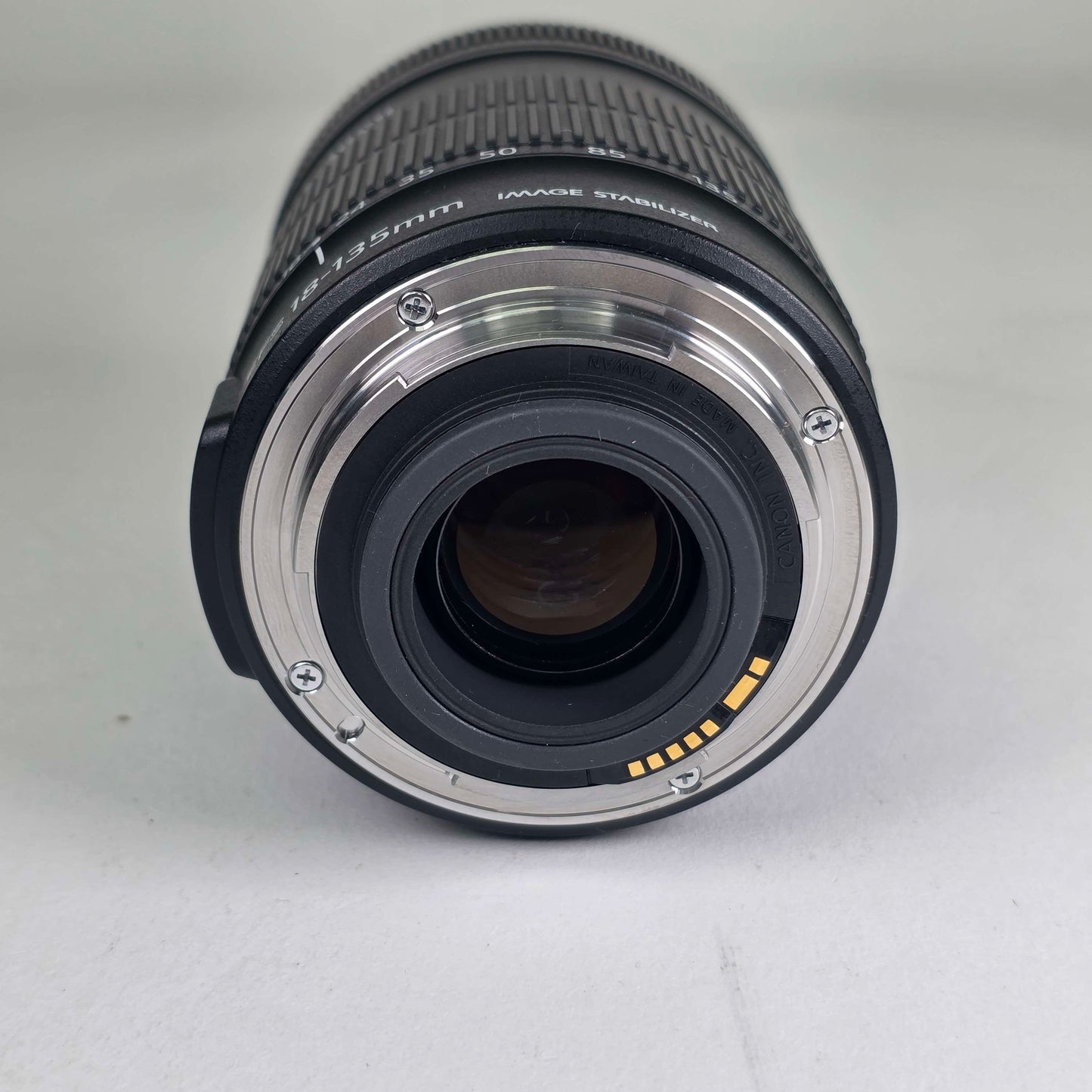 Canon EF 18-135mm f/3.5-5.6 
