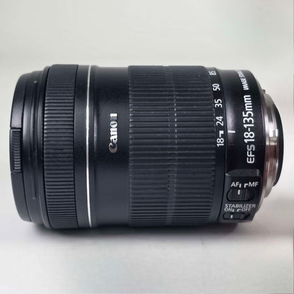 Canon EF 18-135mm f/3.5-5.6 