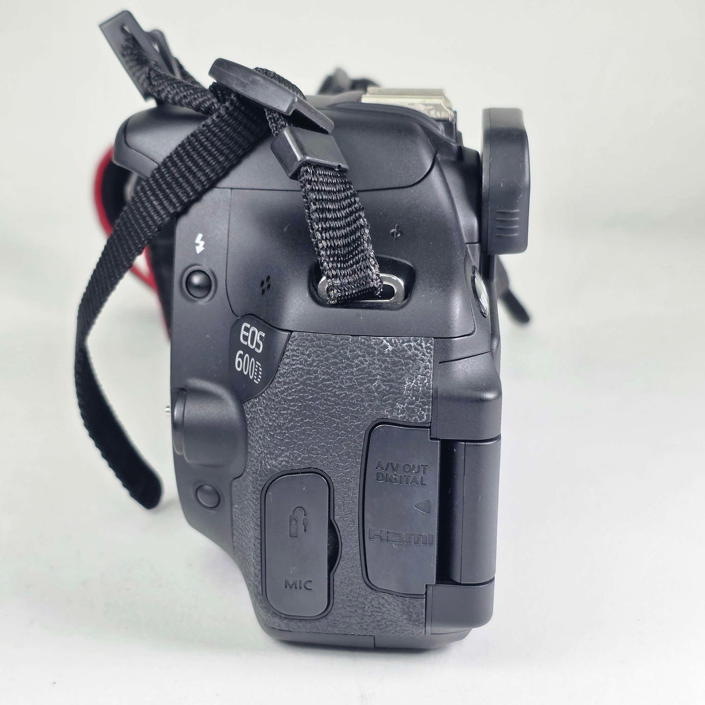 Canon EOS 600D 18.0MP DLSR