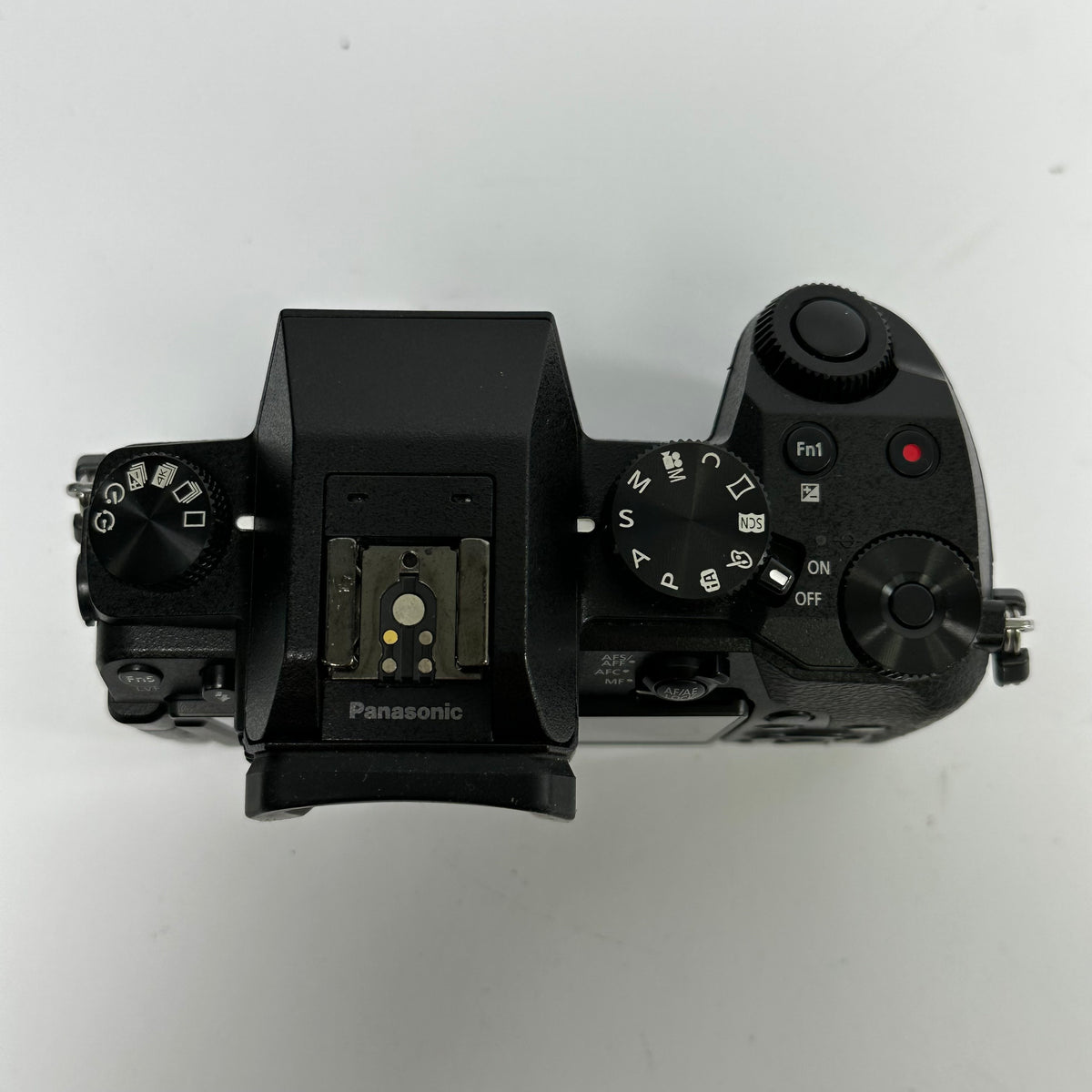 Panasonic Lumix G7 DMC-G7 16.0MP Micro Four Thirds 4/3 Mount Digital Camera
