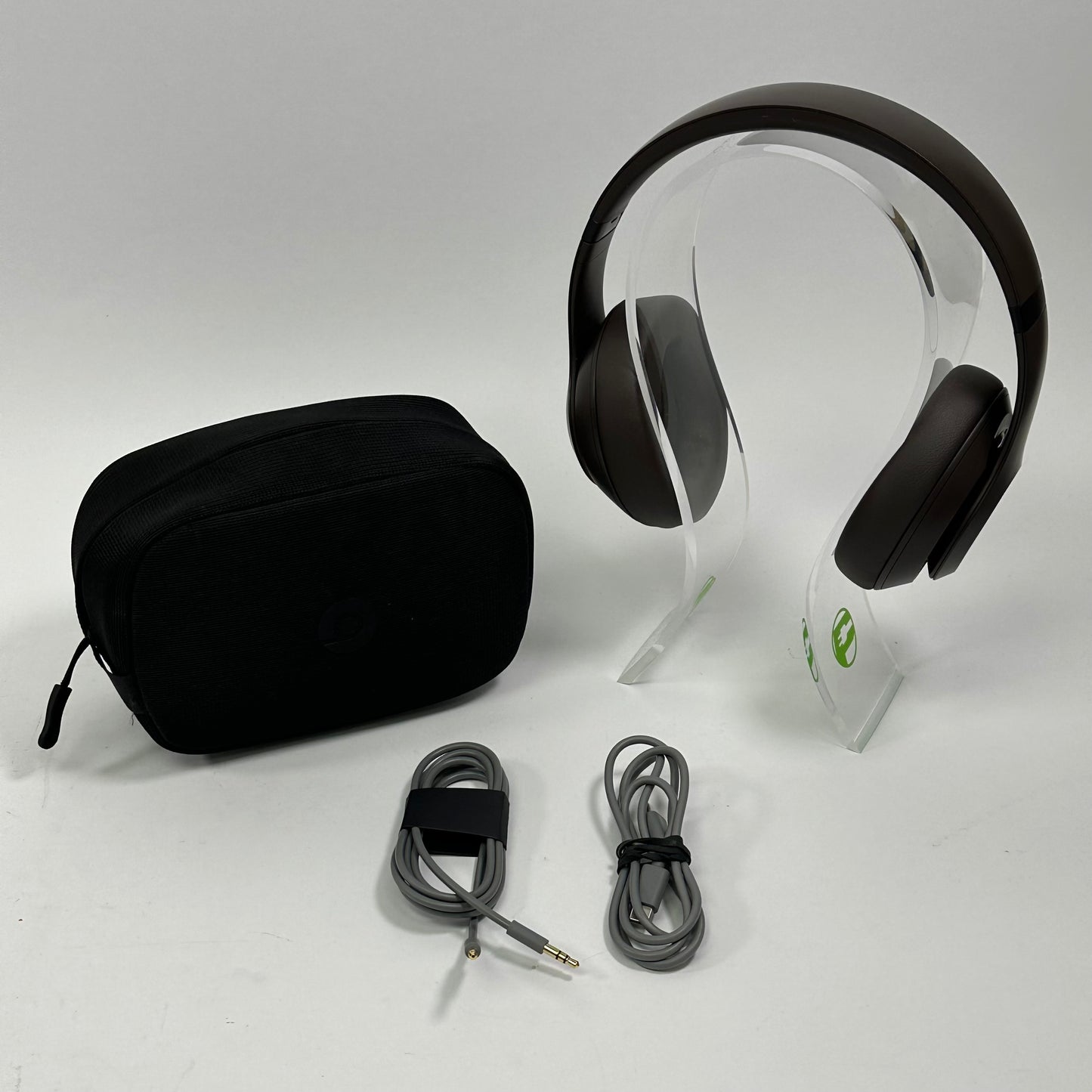 Beats Studio Pro Wireless Over-Ear Bluetooth Headphones Deep Brown MQTT3LL/A