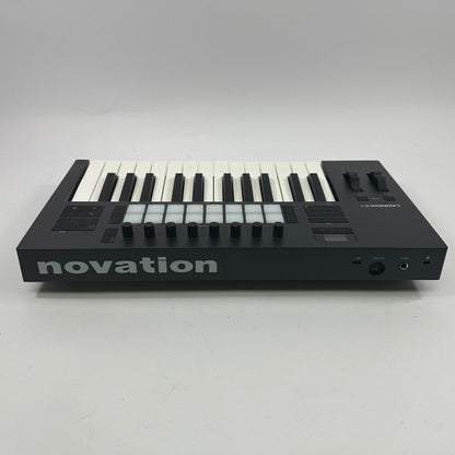 Novation LaunchKey 25 MK4 Compact 25-Key USB MIDI Keyboard Controller