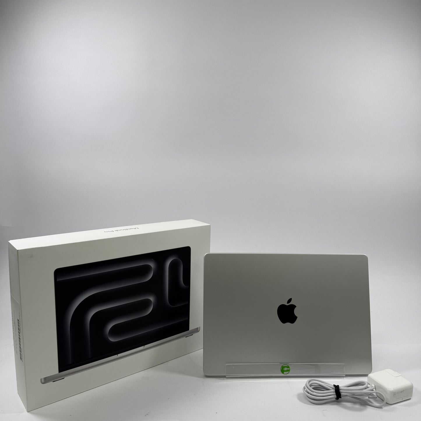 2024 Apple MacBook Pro 14" M4 20C GPU 4.5GHz 24GB RAM 1TB SSD A3401