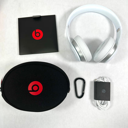 Beats Solo2 Wired Over-Ear Headphones Club White B0518