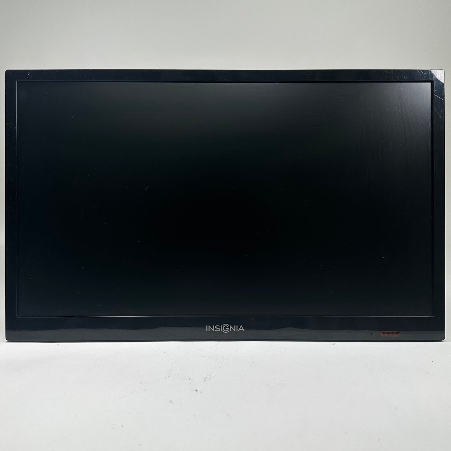 Insignia 19" 19E310NA15