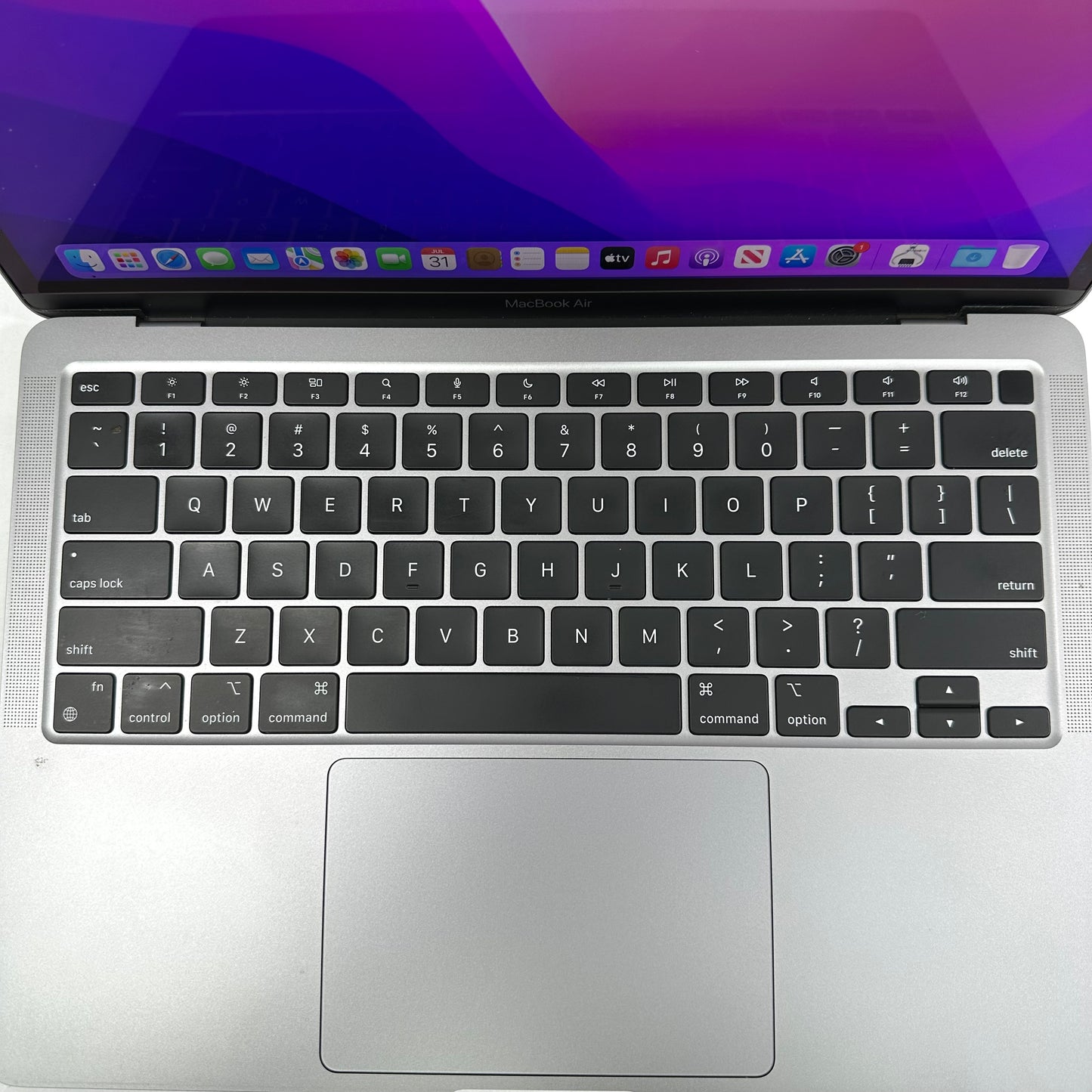2020 Apple MacBook 13.3" M1 256GB SSD