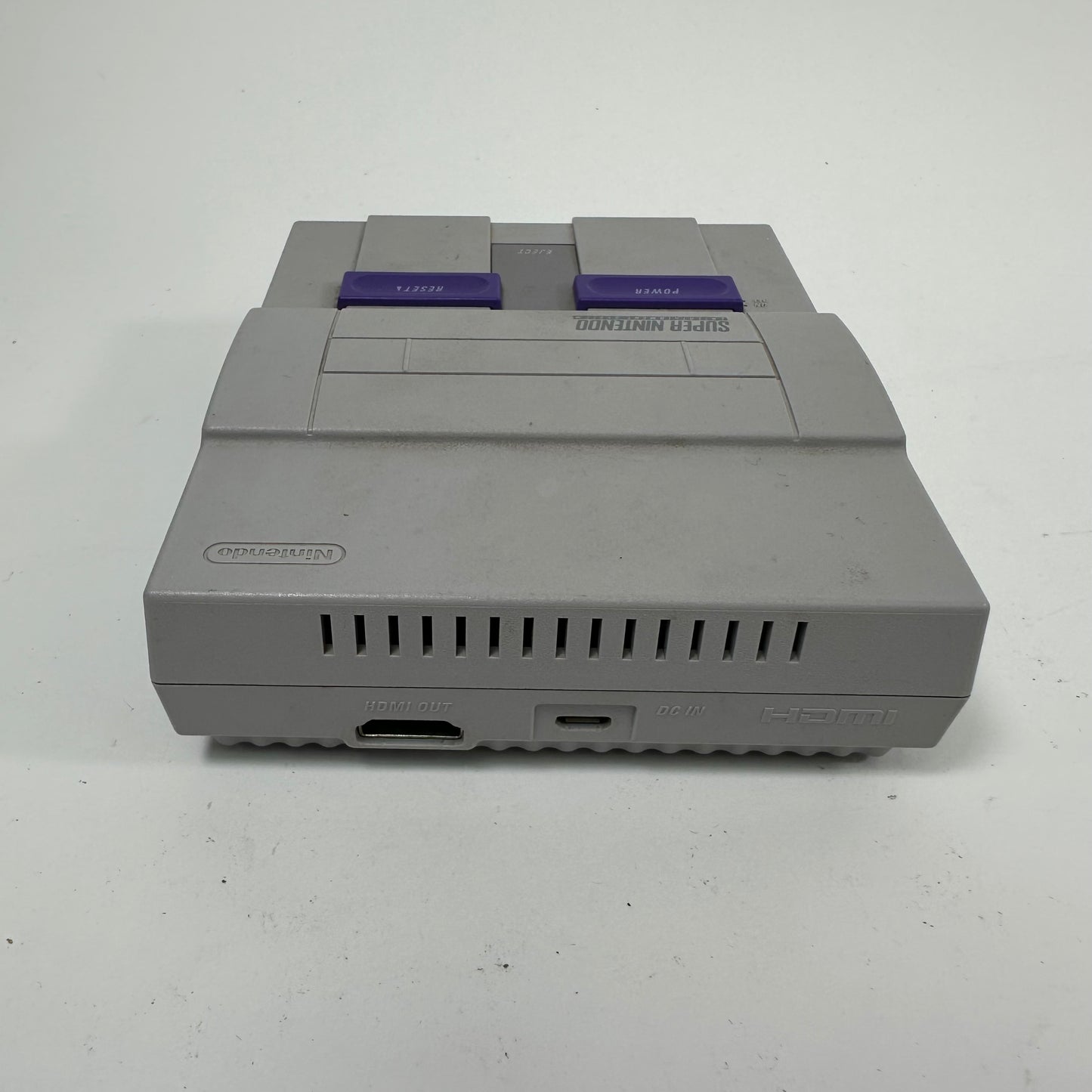 Super Nintendo SNES Classic Edition Console Gaming System CLV-201 Gray