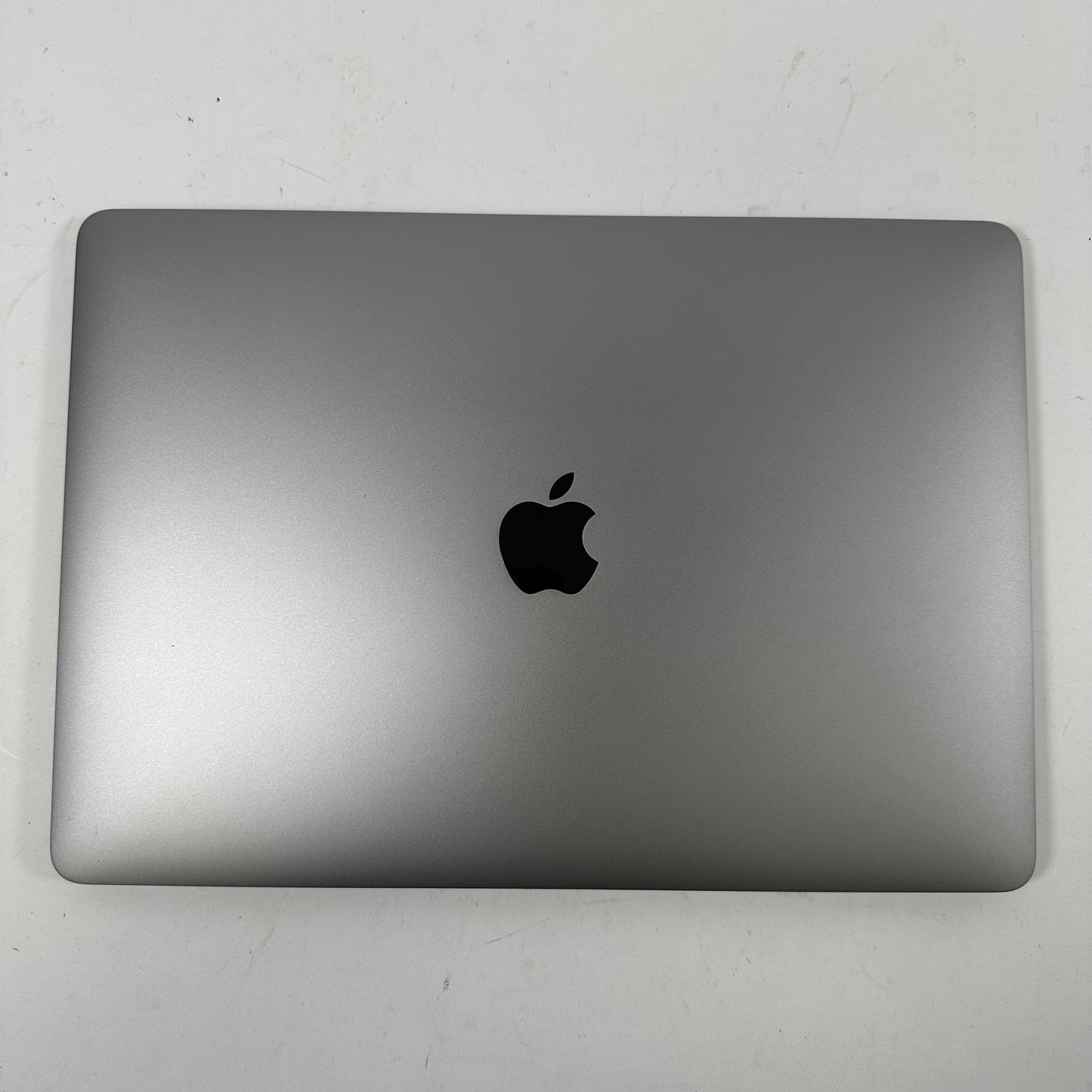 2019 Apple MacBook Air 13.3" i5 1.6GHz 8GB RAM 128GB SSD Space Gray A1932
