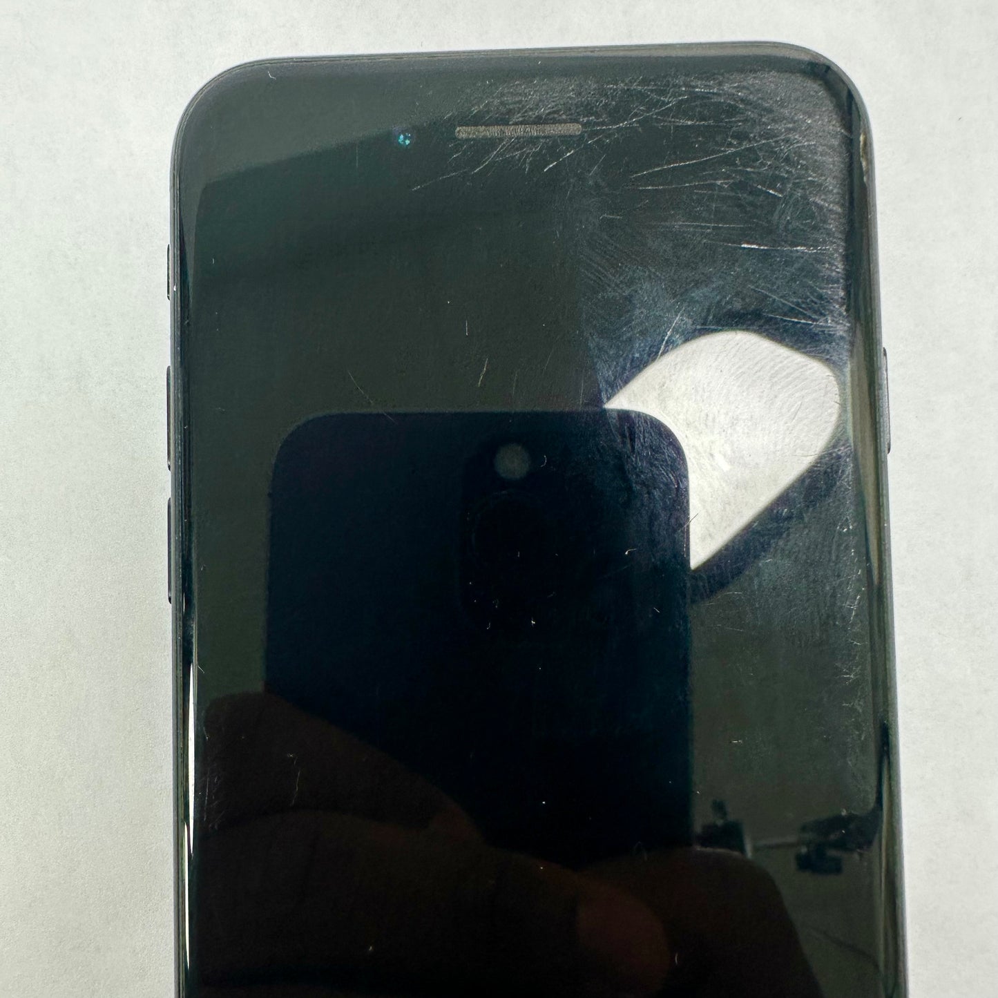Unlocked Apple iPhone 7 32GB Black MN8G2LL/A