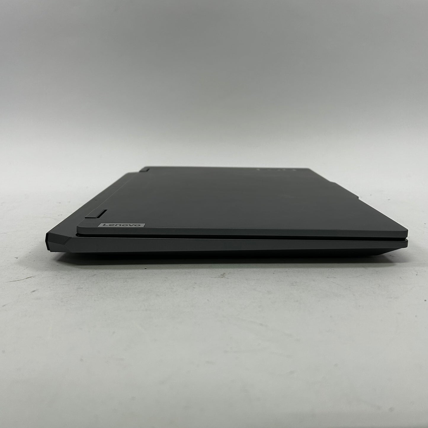 Lenovo LOQ 15 15ARP9 15.6" Ryzen 5 7235HS 16GB RAM 512GB SSD GeForce RTX 4050