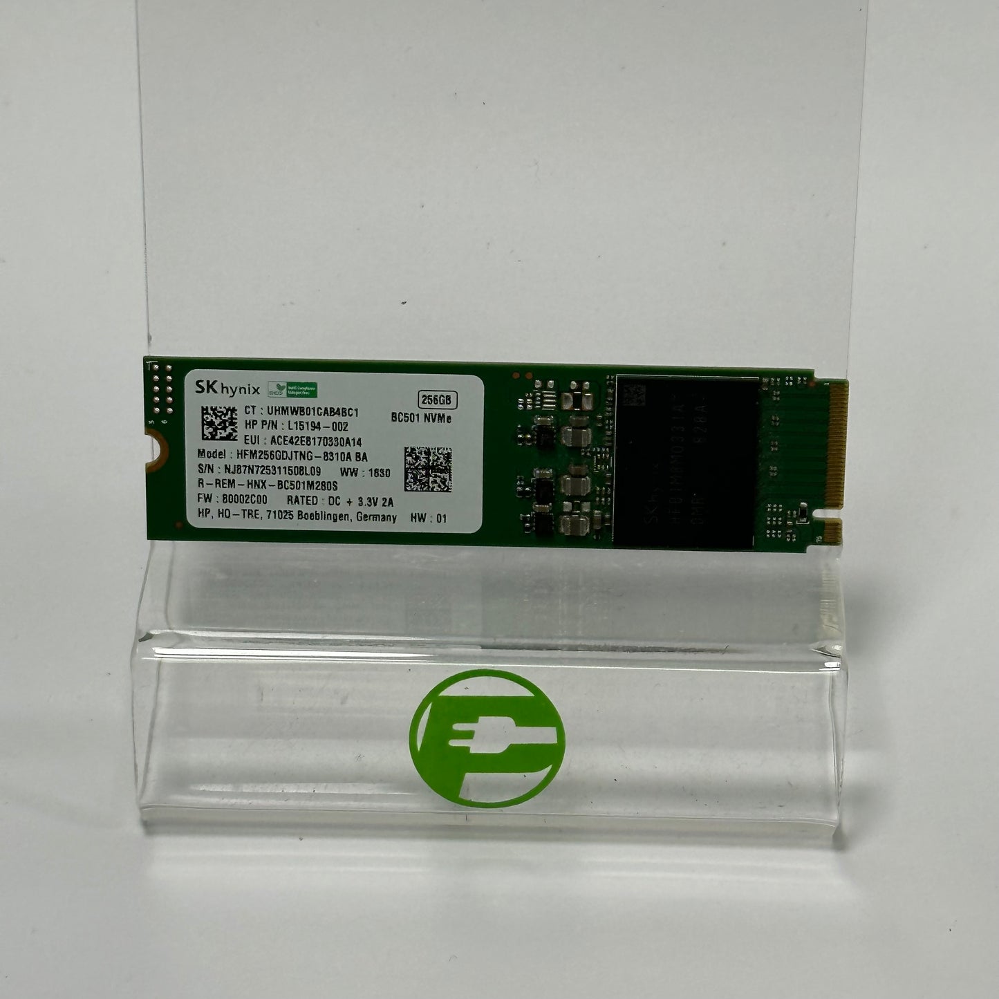 SK Hynix 2280mm HFM256GDJTNG-8310A 256GB M.2 NVMe Gen 3.0 x 4 SSD