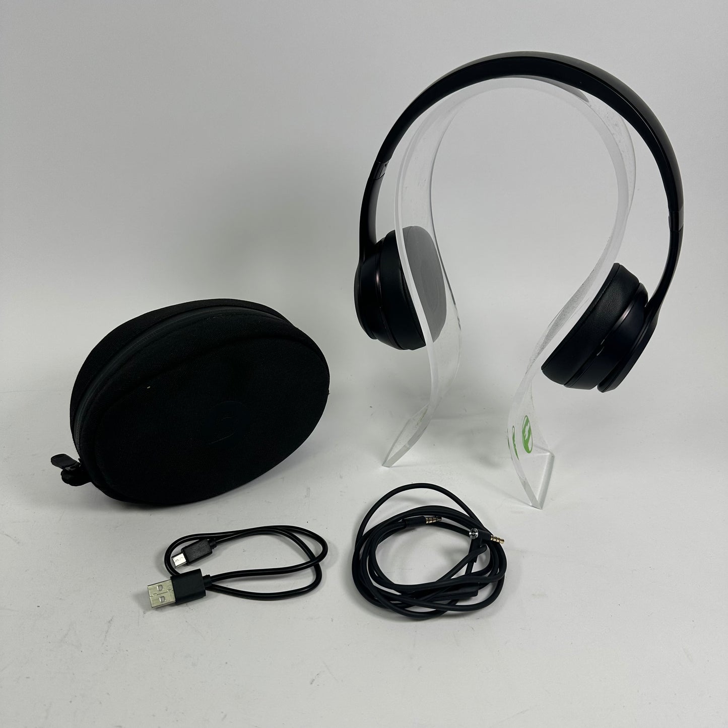 Beats Solo3 Wireless On-Ear Bluetooth Headphones Black A1796