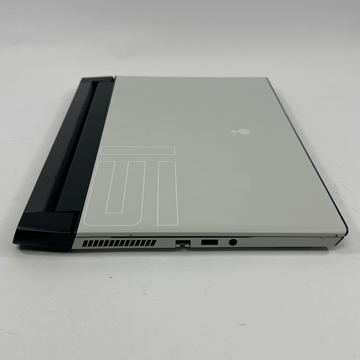 Alienware M15 15.6" i9-10980HK 2.4GHz 32GB RAM 1.5TB SSD GeForce RTX 3080