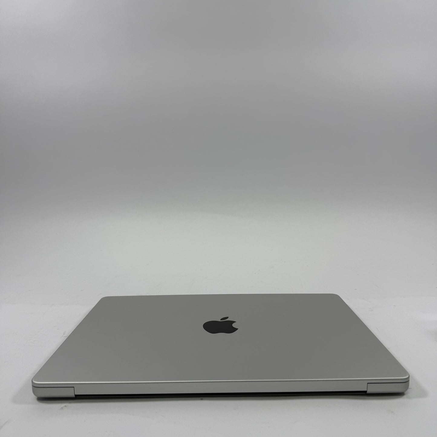 2024 Apple MacBook Pro 14" M4 20C GPU 4.5GHz 24GB RAM 1TB SSD A3401