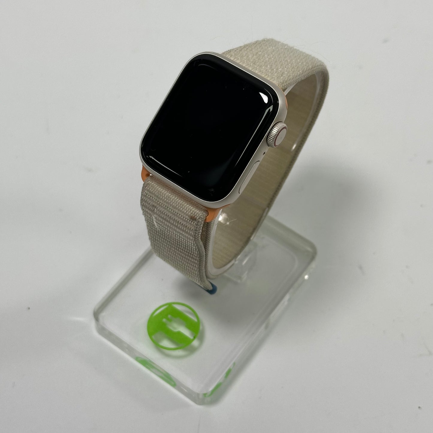 Unlocked Apple Watch SE 2nd Gen 40MM Starlight Aluminum MRG33LL/A