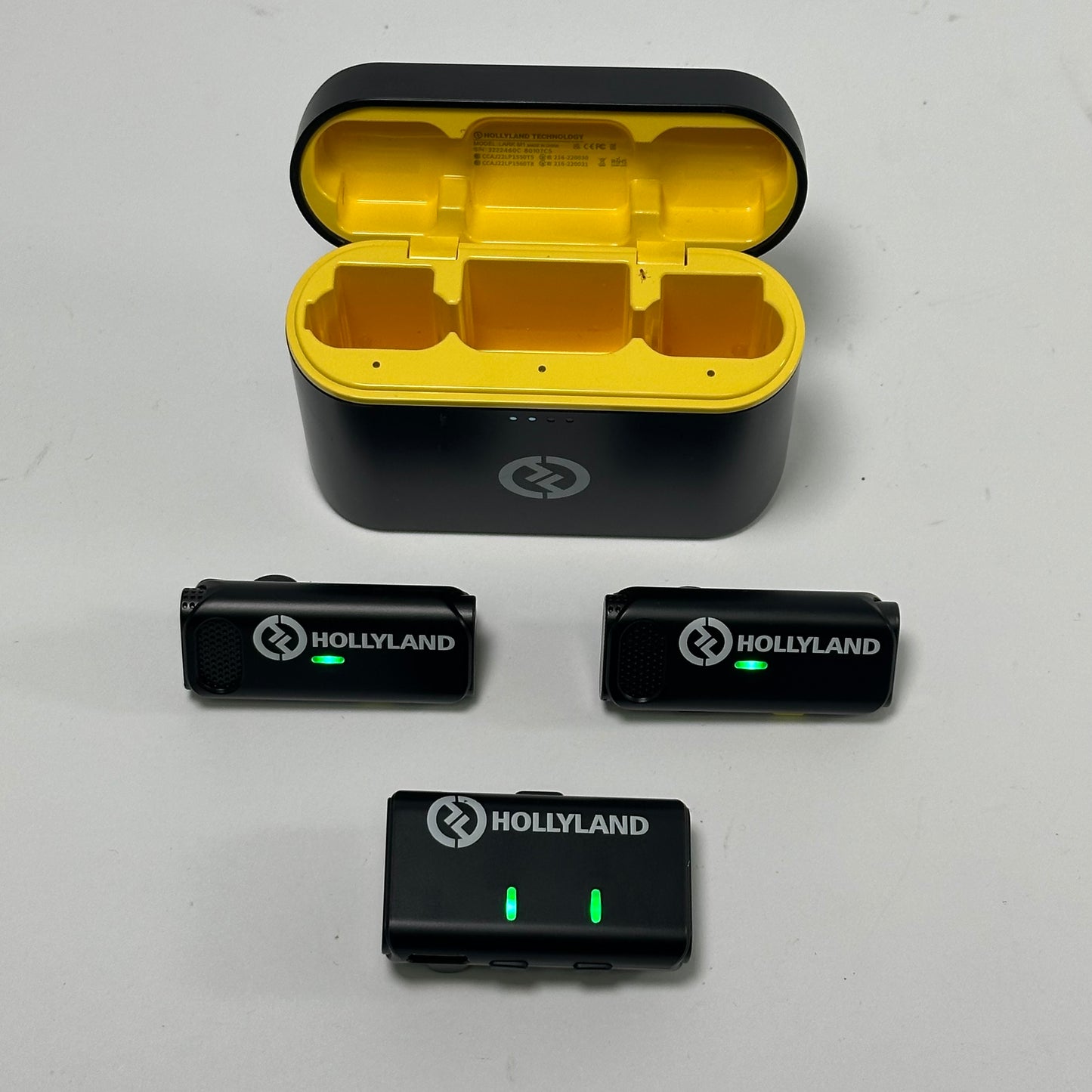 Hollyland Technology Lark M1 Dual 2-Person Wireless Microphone System
