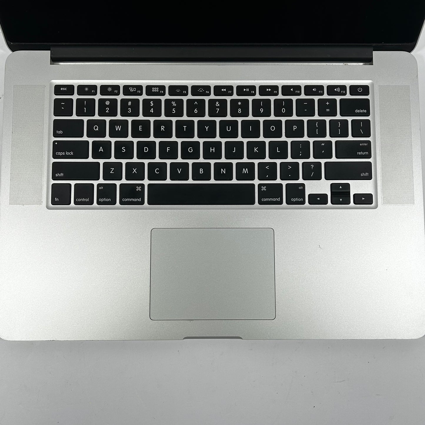 2013 Apple MacBook Pro Retina 15" i7 2.0GHz 8GB RAM 256GB SSD