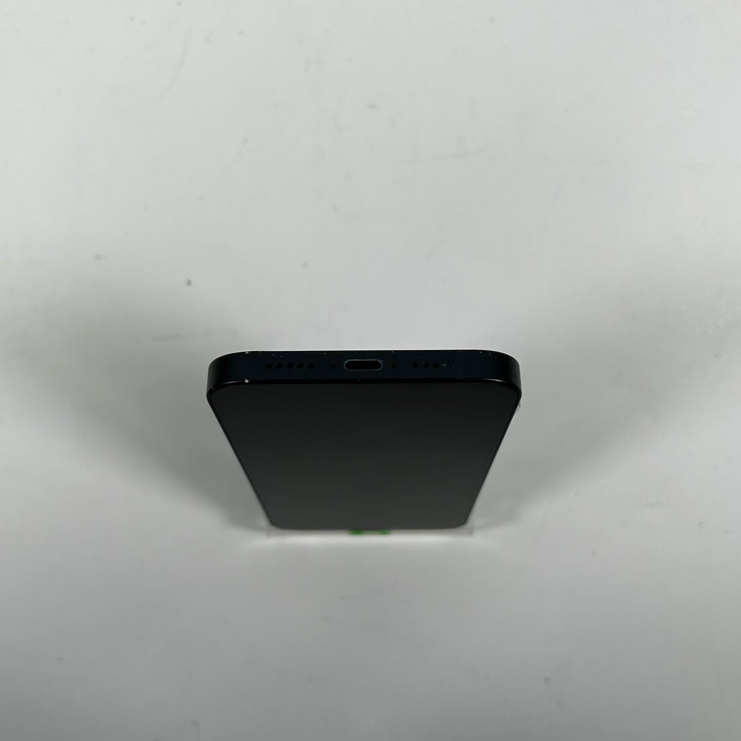 Unlocked Apple iPhone 13 128GB Midnight MMM63LL/A