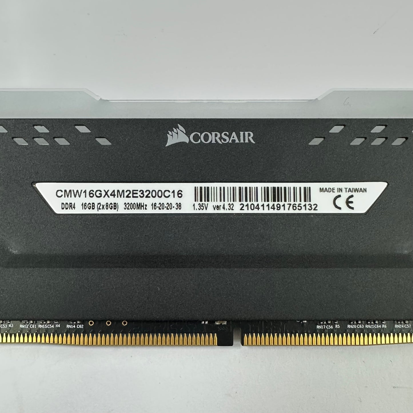 Corsair Vengeance RGB Pro 16GB (2x8GB) RAM DDR4 3200MHz CMW16GX4M2E3200C16