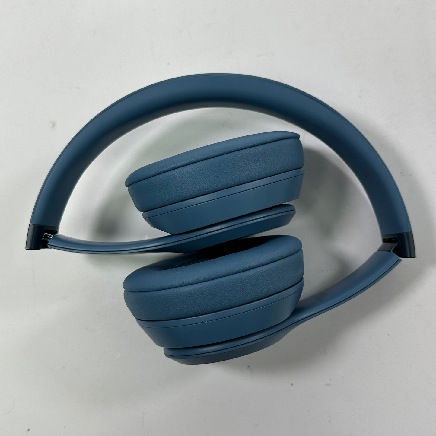 Beats Solo4  Wireless On-Ear Bluetooth Headphones Slate Blue MUW43LL/A