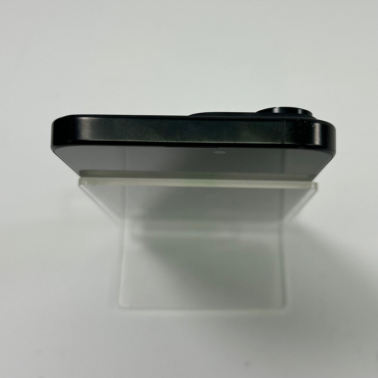 Factory Unlocked Apple iPhone 16 Pro Max 256GB Black Titanium MYW33LL/A