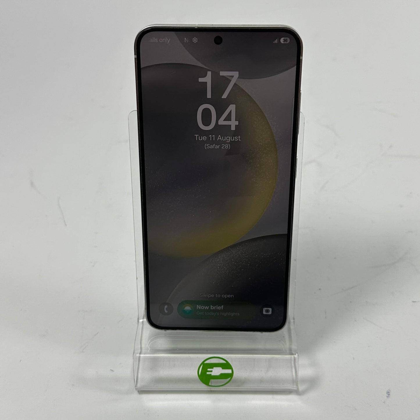 GSM Unlocked Samsung Galaxy S24 8GB RAM 256GB SM-S921B/DS Silver UAE Region